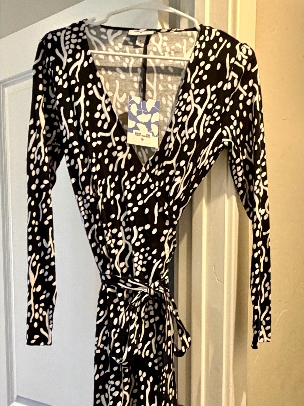 Diane von Furstenberg for Target Black White Wrap Dress Size S NWT